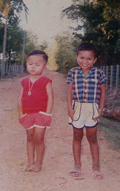 อานนท์ นำภา