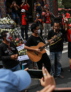 ดารณี ชาญเชิงศิลปกุล
